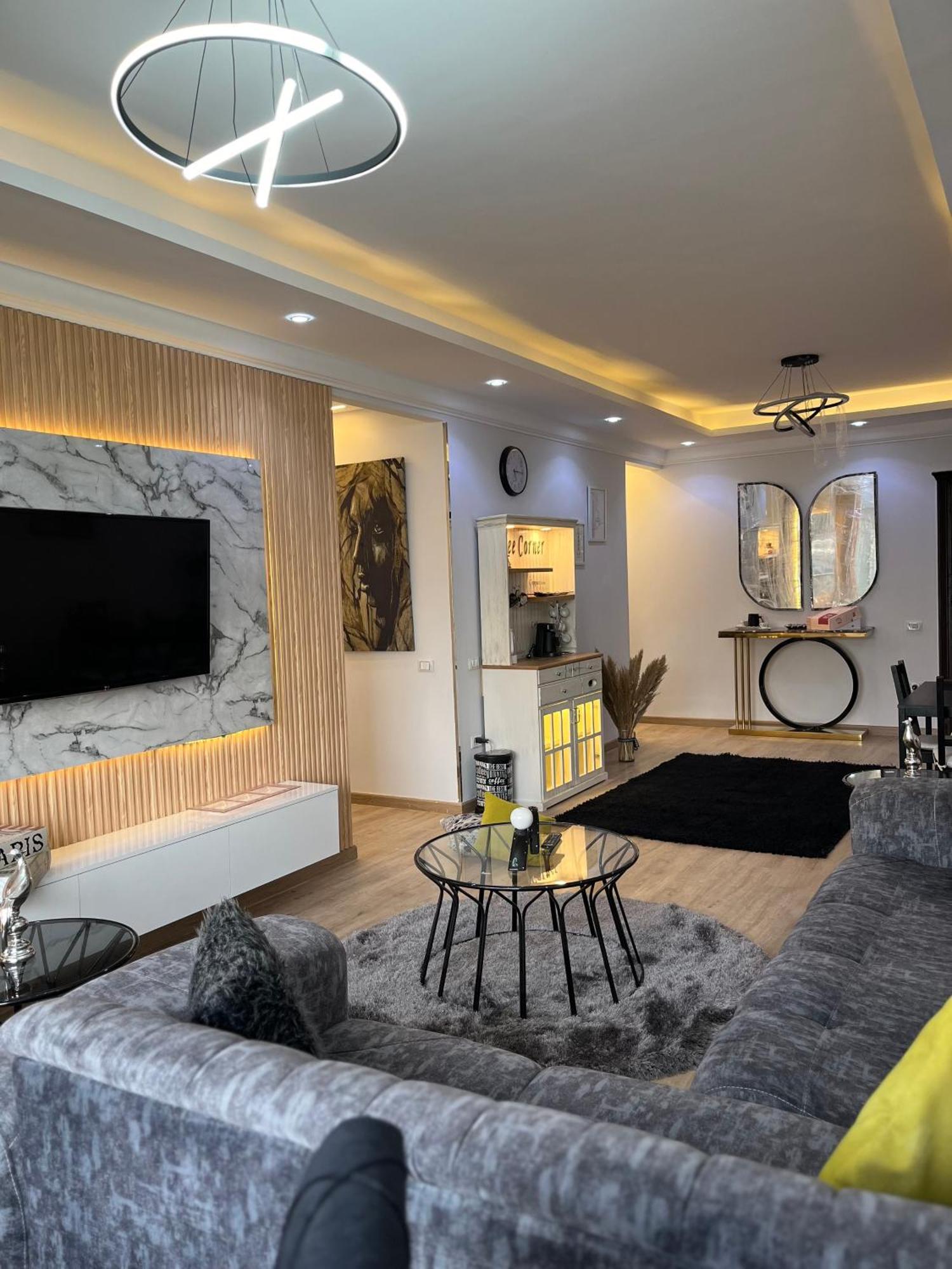 Apartment فاخرة مطلة على نهر النيل