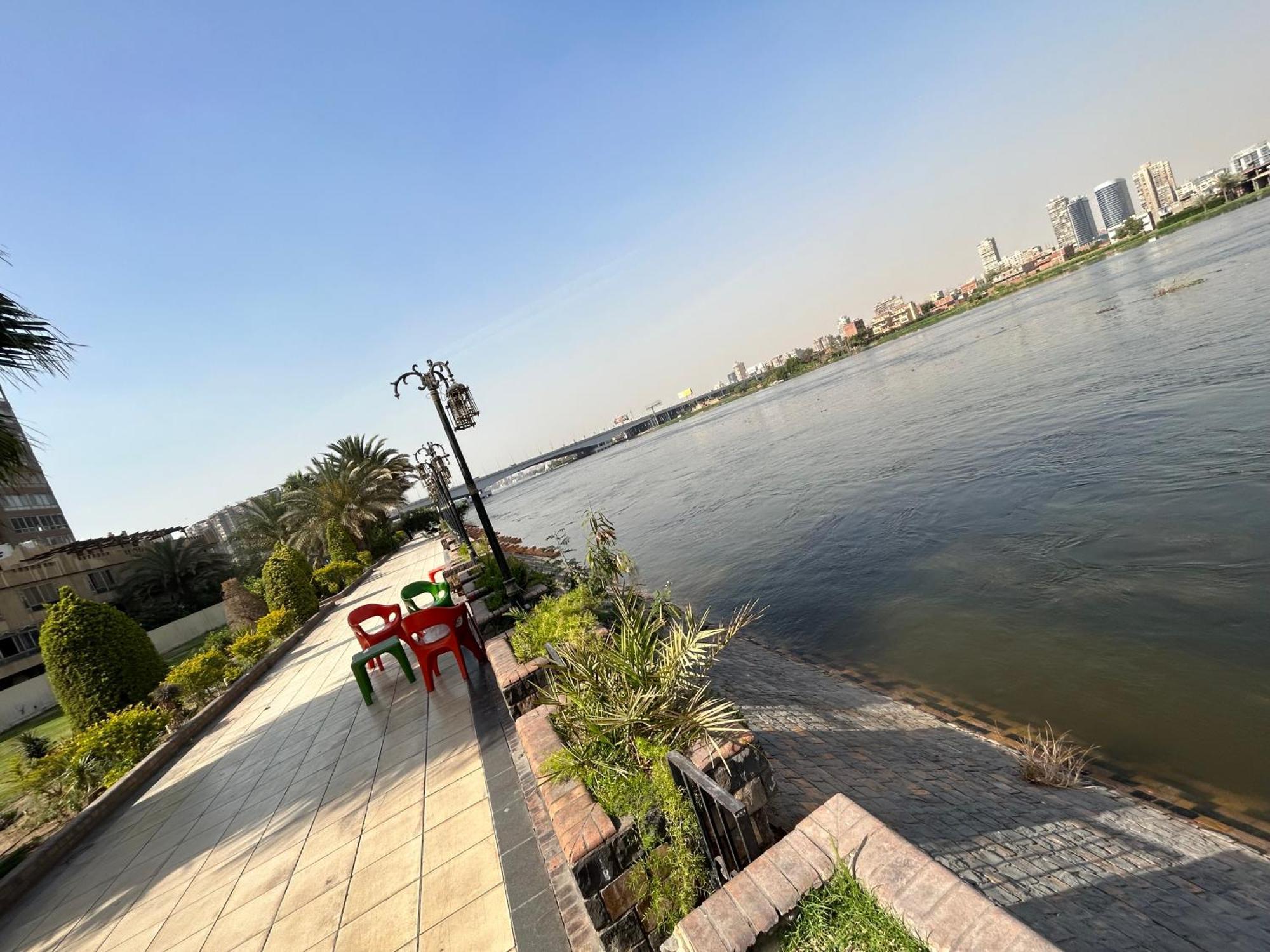 Apartamento فاخرة مطلة على نهر النيل Cairo